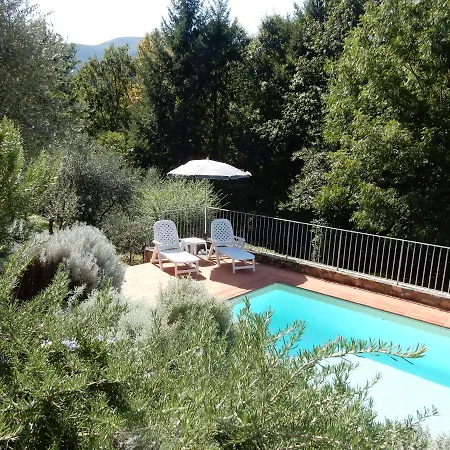 Holiday home Oliveto